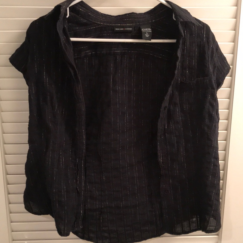 NY&C Large black short sleeve button down top